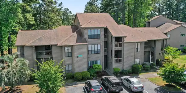 601 Indian Wells Ct.