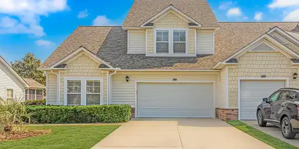 6095 Catalina Dr.