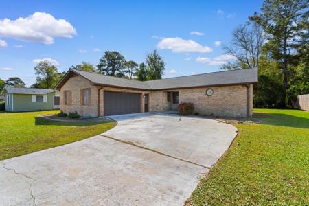 47 Evergreen Circle