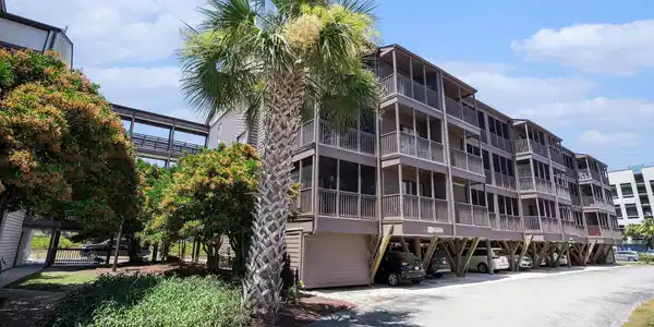 207 N Ocean Blvd.