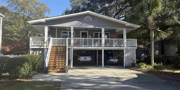 512 16th Ave. N