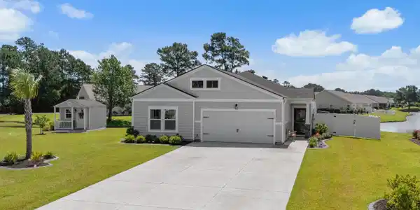 352 N Reindeer Rd.