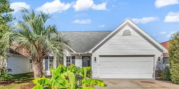 523 Drake Ln.