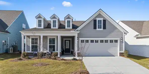 1223 Passante Ave.