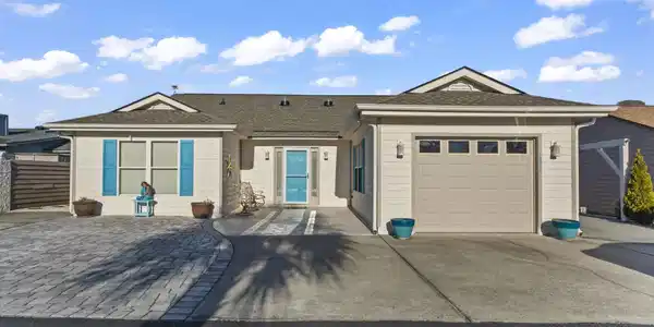 622 Persimmon Ln.