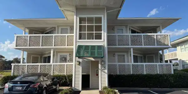 301 Shorehaven Dr.