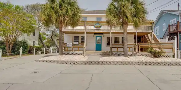 2008 Perrin Dr.