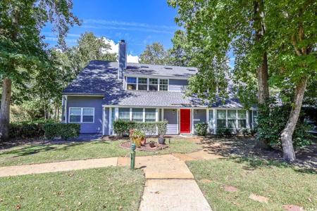 1205 Erin Way