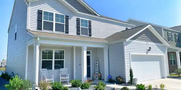 3557 Bell's Lake Circle