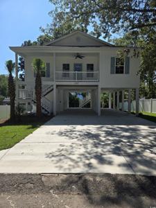 1307 Shore Dr.