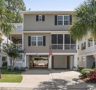 1013 Sable Palm Way