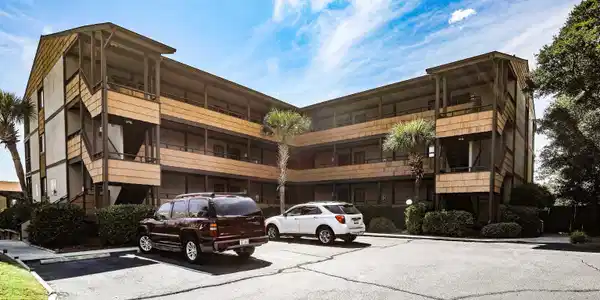 9501 Shore Dr.