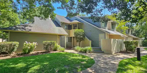 206 Westleton Dr.