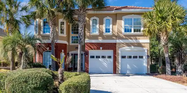 1627 Crosswinds Ave.