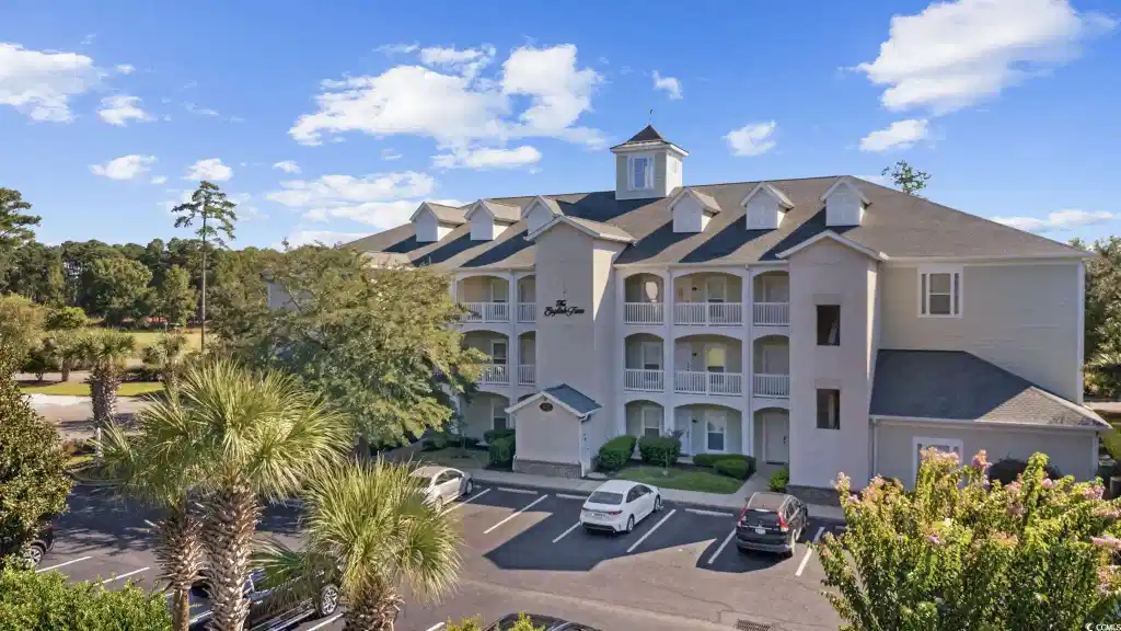 Image 1: View of property with uncovered parking Image 1: View of property with uncovered parking