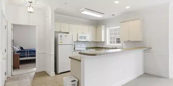 Image 4 Image 4