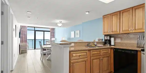 Image 4 Image 4