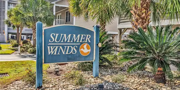 1521 N Waccamaw Dr.