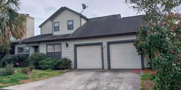 902 Mandy Pl.