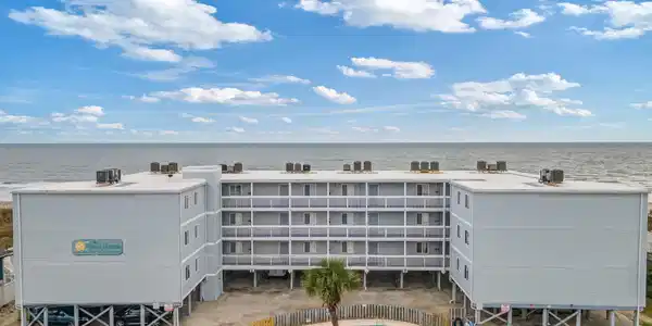 5200 N Ocean Blvd.
