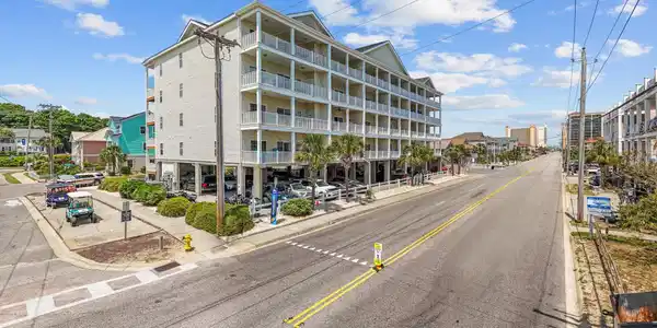 820 S Ocean Blvd.