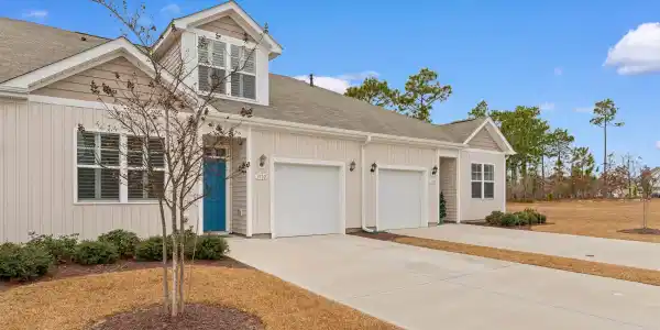 3710 Bells Lake Circle