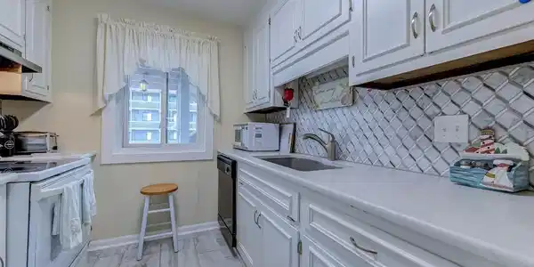 Image 2 Image 2