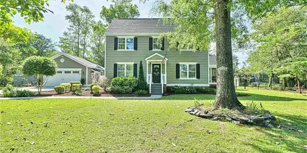 124 Green Lake Dr.