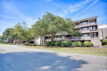 215 3rd Ave. N