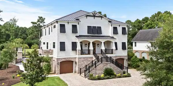 1025 Collins Meadow Dr.