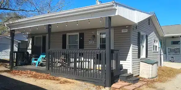 6001 S Kings Hwy.