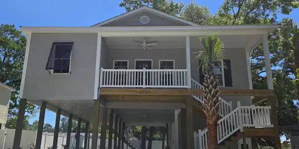 1208 Shore Dr.