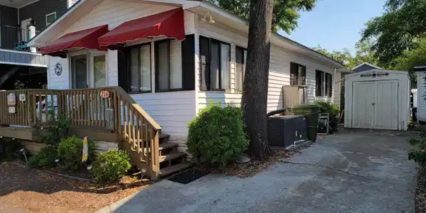 6001-Z16 S Kings Hwy.