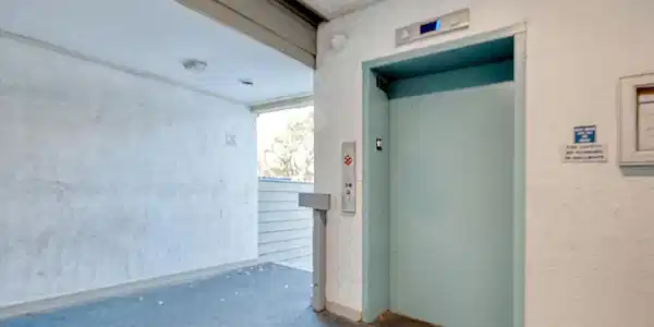 Image 4 Image 4