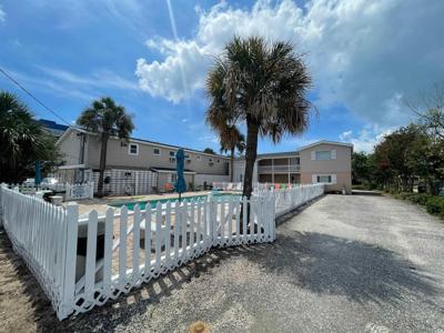 307 Flagg St.