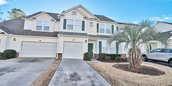 6095 Catalina Dr.