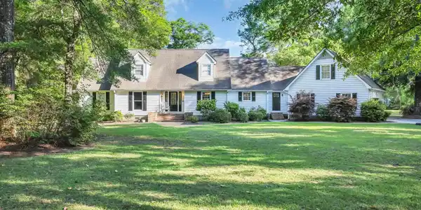 217 Myrtle Ln.