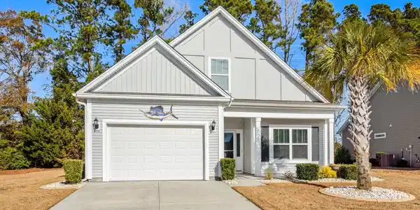 212 Heron Lake Ct.