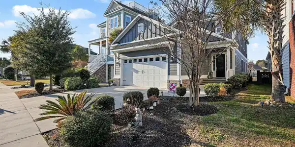 889 Crystal Water Way