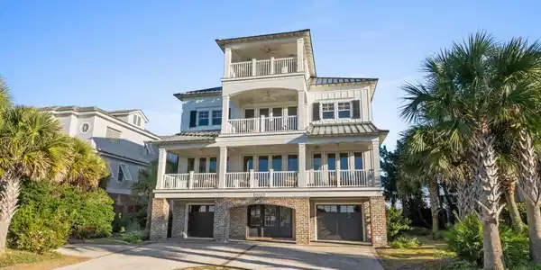 1027 Norris Dr.