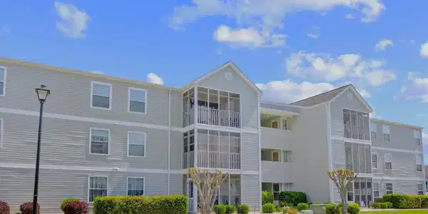 1950 Bent Grass Dr.