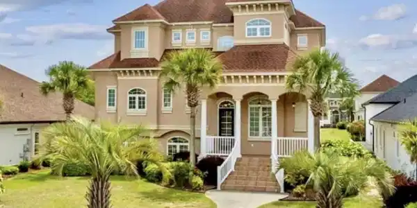 845 Bluffview Dr.
