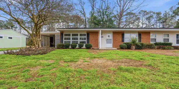 548 Juniper Dr.