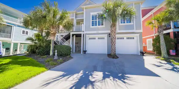 1710 Crosswinds Ave.