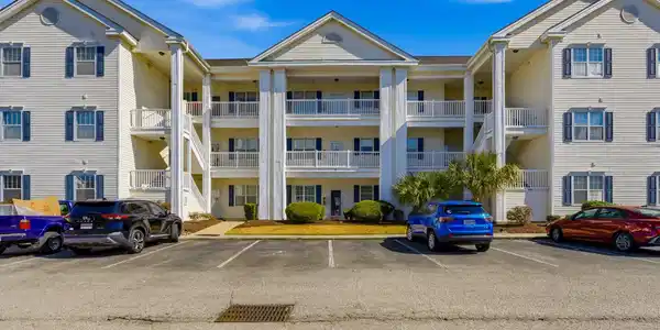 901 West Port Dr.