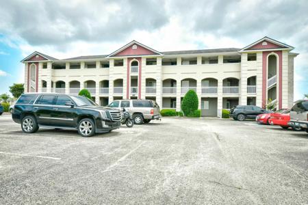 4528 N Plantation Harbour Dr.