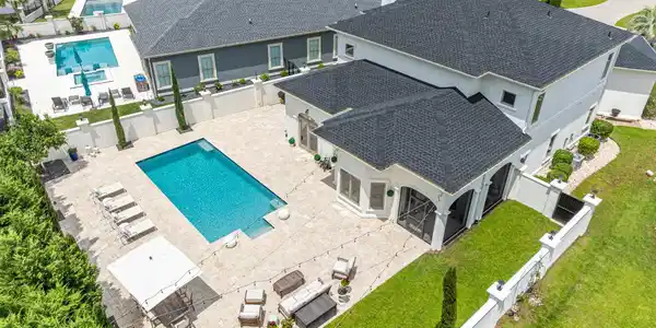 616 Edgecreek Dr.