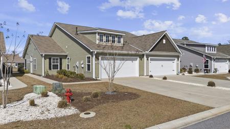 1807 Berkley Village Loop
