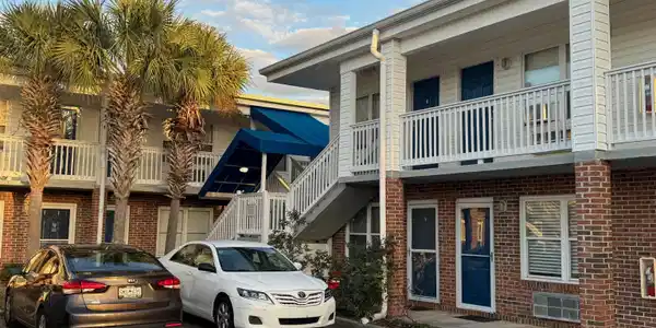 804 S 12th Ave. S