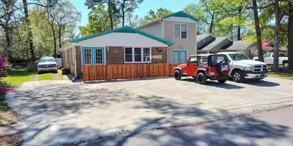725 Juniper Dr.